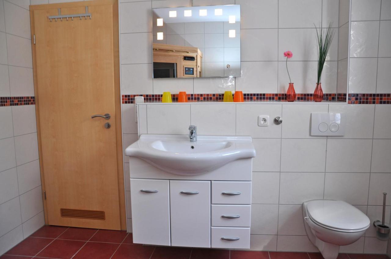 Ferienhaus Mueritzsonne / Eg-Appartement Marienfelde Eksteriør bilde